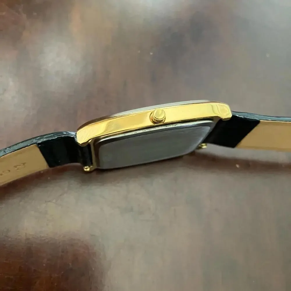 Rare Vintage Seiko Slim Tonneau/Barrel Tank Gold and Black Dress Watch